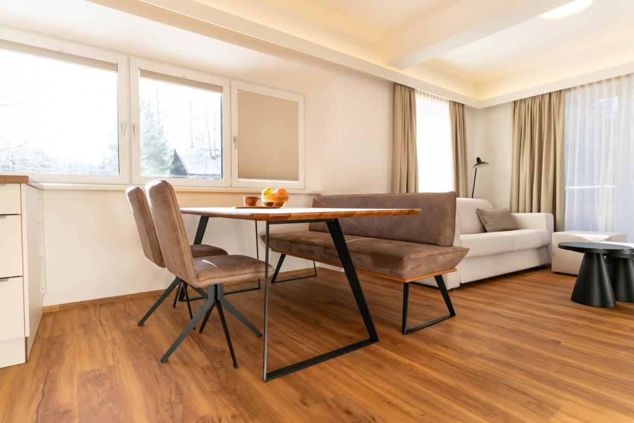 Waldrand Apartments 람자우 암 다흐스타인 외부 사진