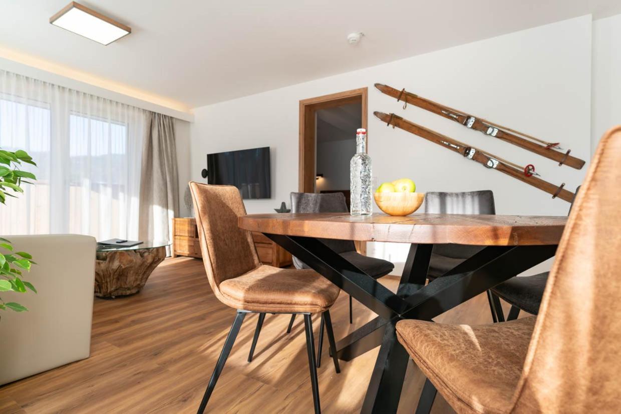 Waldrand Apartments 람자우 암 다흐스타인 외부 사진