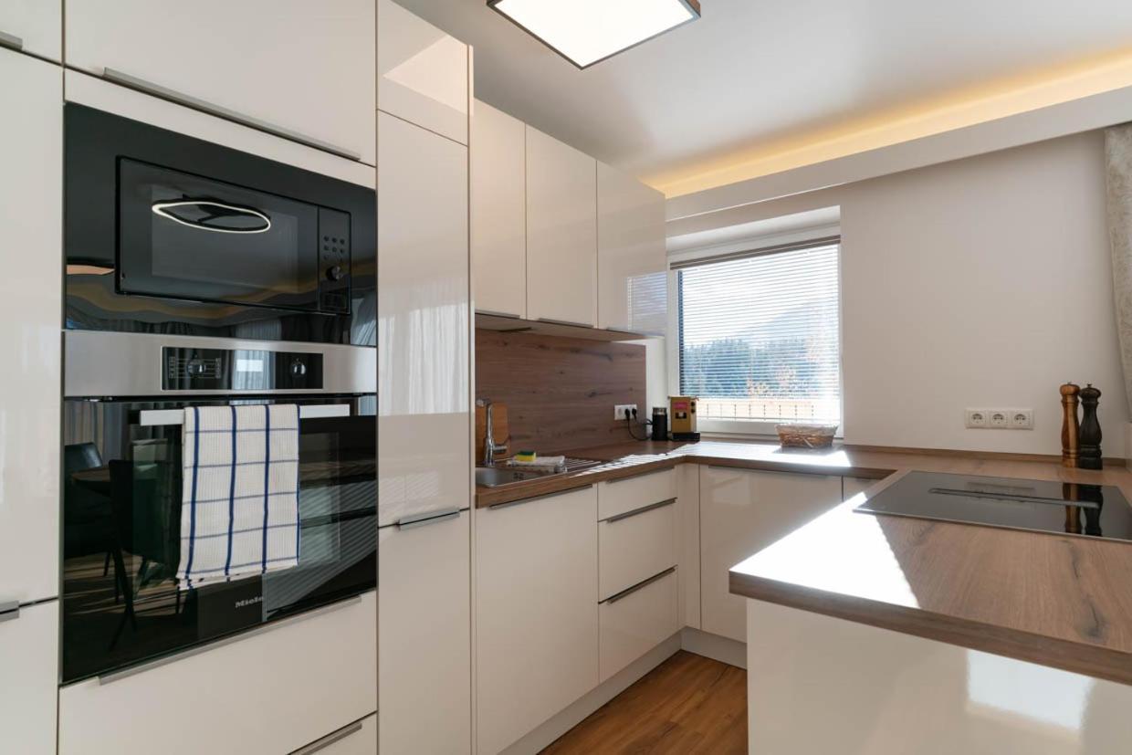Waldrand Apartments 람자우 암 다흐스타인 외부 사진