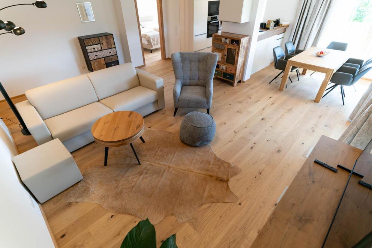 Waldrand Apartments 람자우 암 다흐스타인 외부 사진
