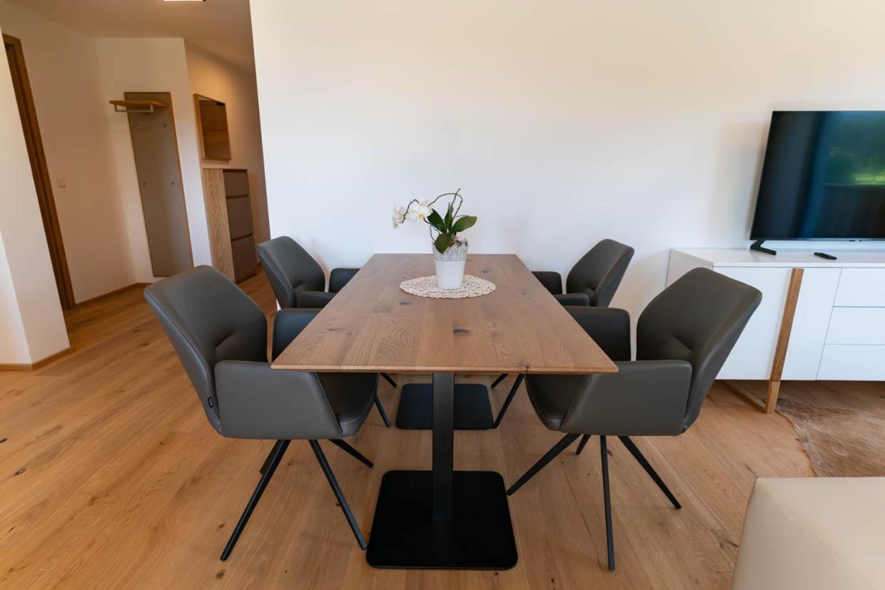 Waldrand Apartments 람자우 암 다흐스타인 외부 사진